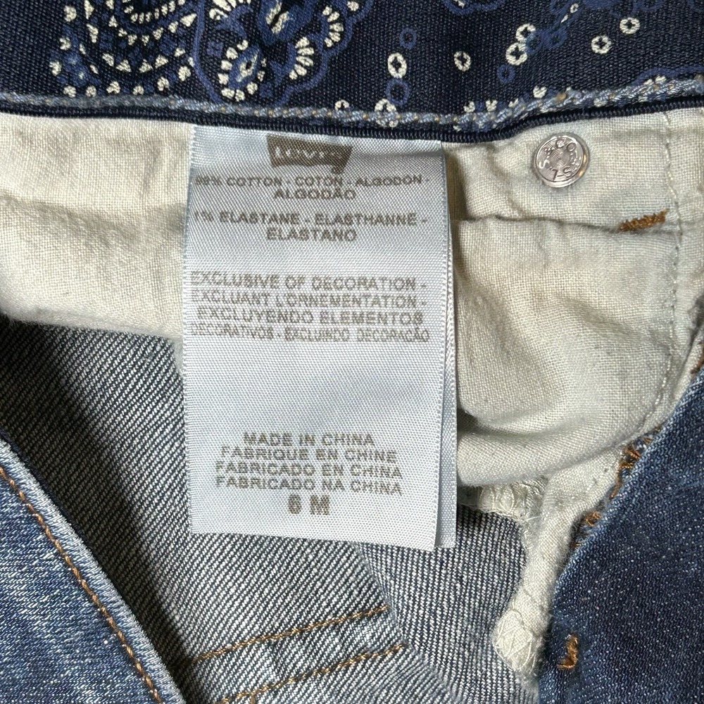 Levis 525 Womens Size 6M Blue Denim Jeans Bootcut With Back Button Pockets - Picture 8 of 8